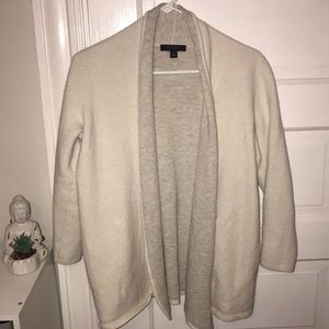 🌻 Ann Taylor Wool Wrap Around Sweater 🌻